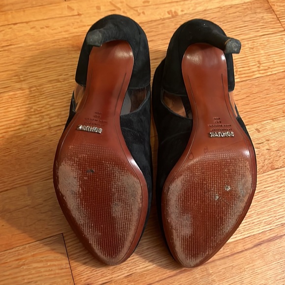 Schutz black suede cutout round toe platform pump size 8  - 4.5in heels - Picture 6 of 8